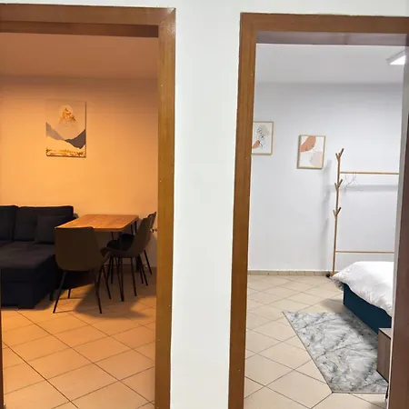 21 Steps' Lovely In The Center Apartamento