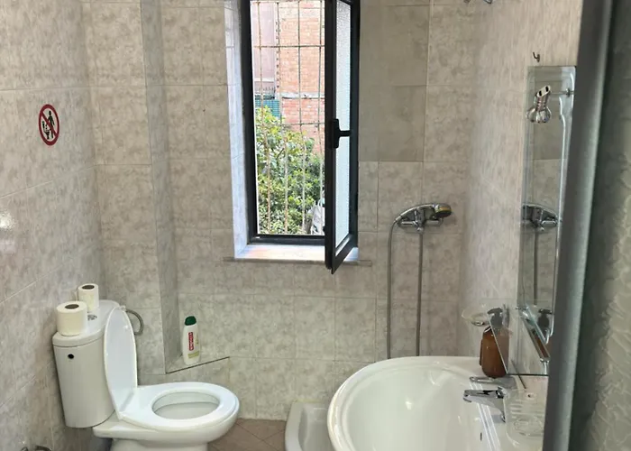 21 Steps' Lovely In The Center Tirana